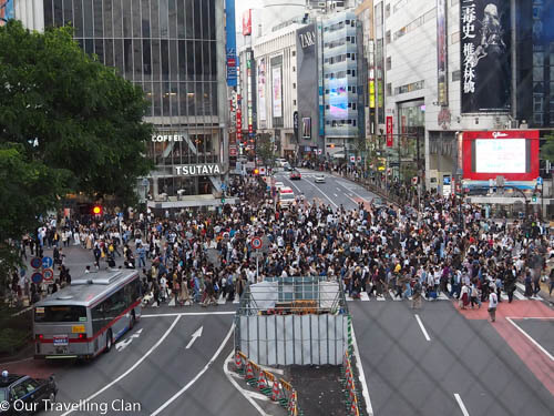 the relaxing View Of Shibuya crossing, Japan